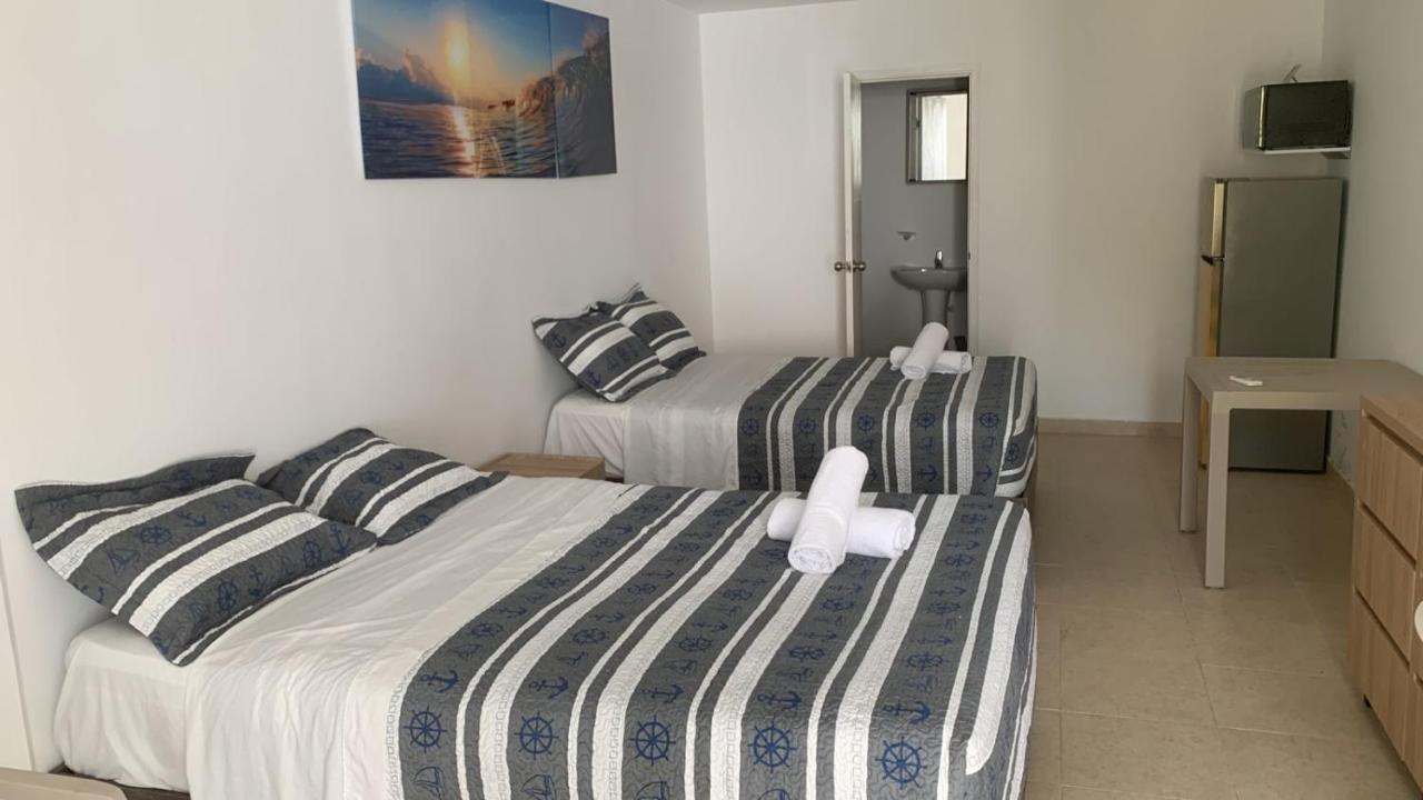 Apartamentos Cc San Andres Cerca A La Playa エクステリア 写真